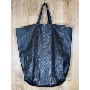 Authenticated Celine Python Leather Black Cabas Tote Bag Purse